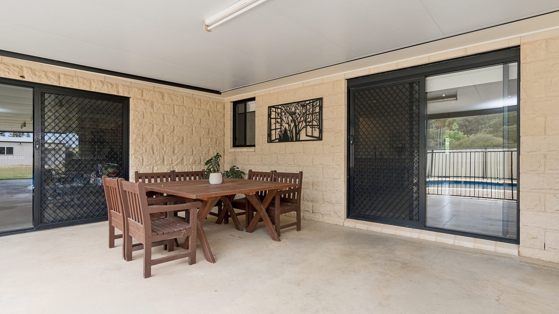 Sold - 16 Karawatha Drive - New Property in Narrandera - Real Estate by Leisa Williams