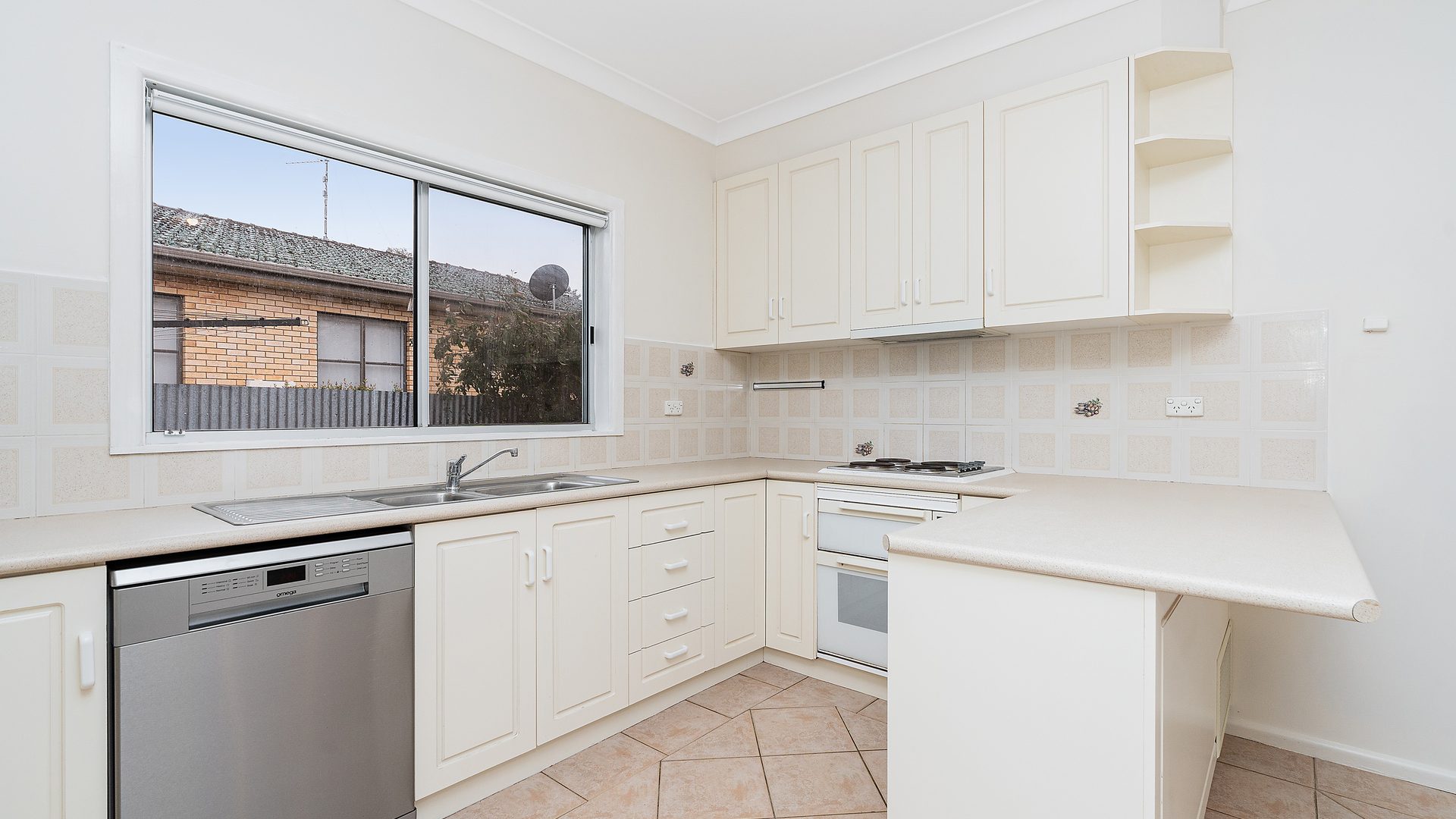 Sold - 36 Railway Avenue - New Property in Leeton - Real Estate by Sophie Litchfield