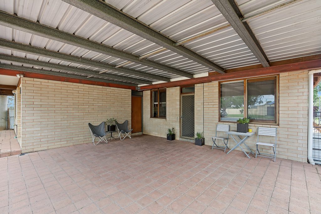 Sold - 11 Helenor Crescent - New Property in Narrandera - Real Estate by Leisa Williams