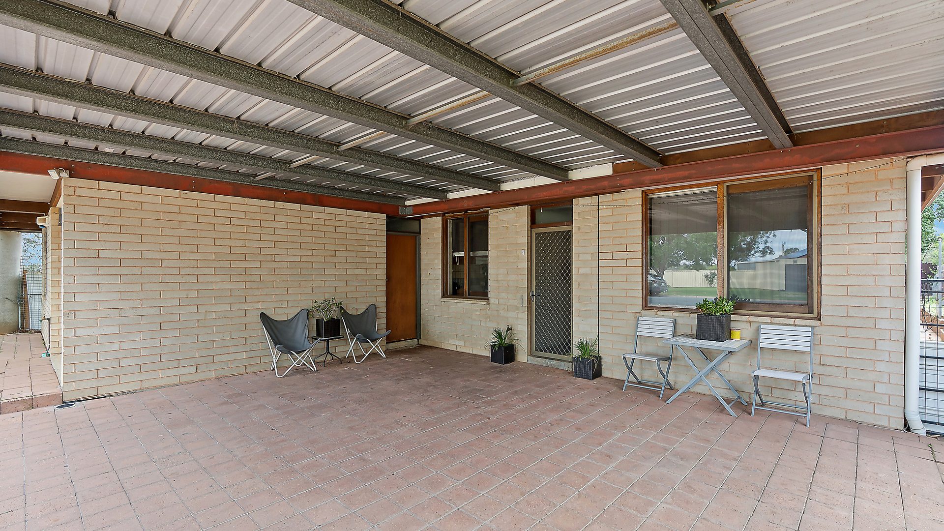Sold - 11 Helenor Crescent - New Property in Narrandera - Real Estate by Leisa Williams