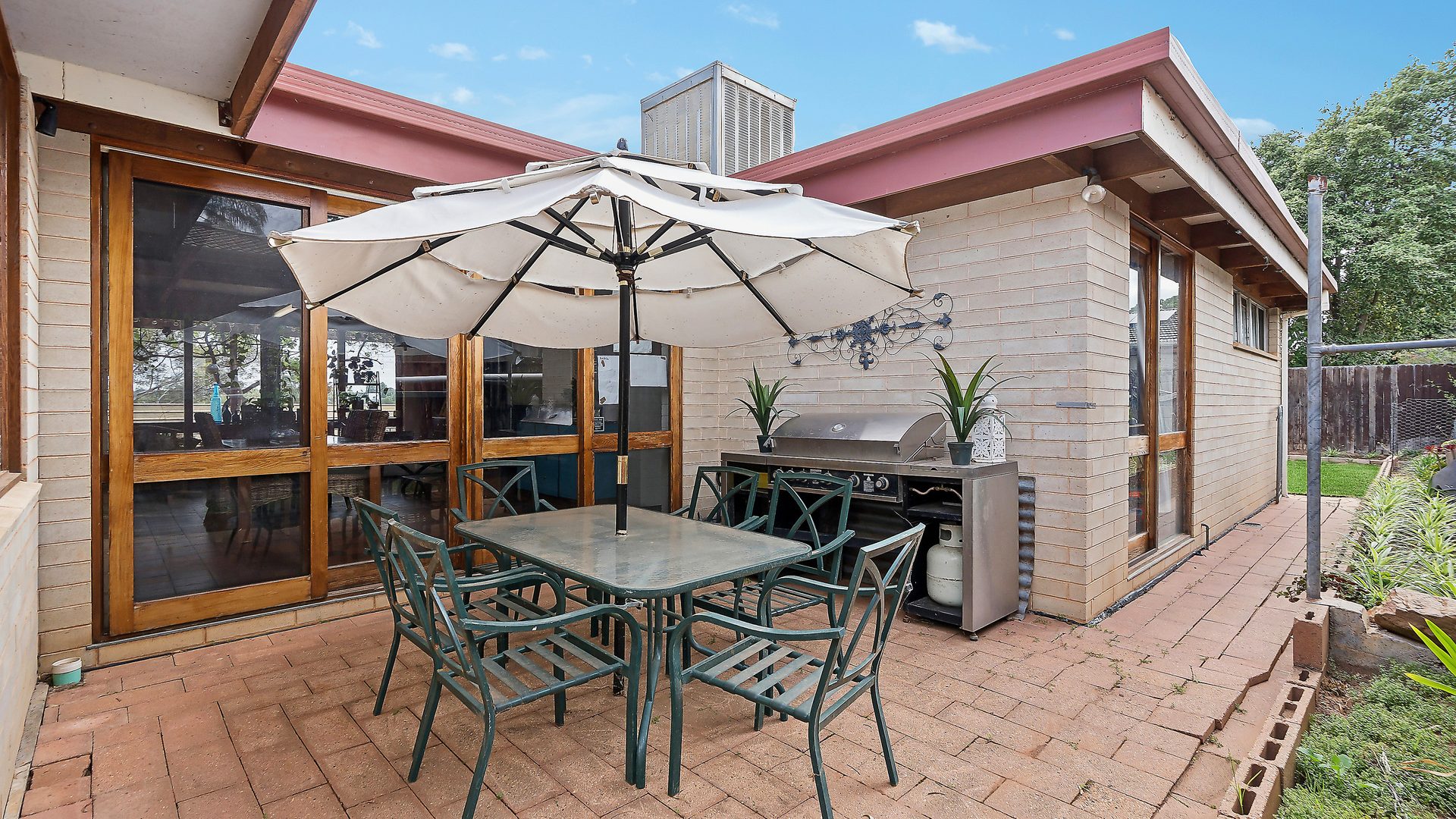 Sold - 11 Helenor Crescent - New Property in Narrandera - Real Estate by Leisa Williams