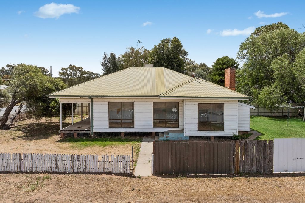 Sold - 6 Chant Street - New Property in Darlington Point - Real Estate by Sophie Litchfield