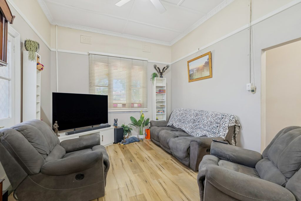 Sold - 74 Larmer Street - New Property in Narrandera - Real Estate by Leisa Williams