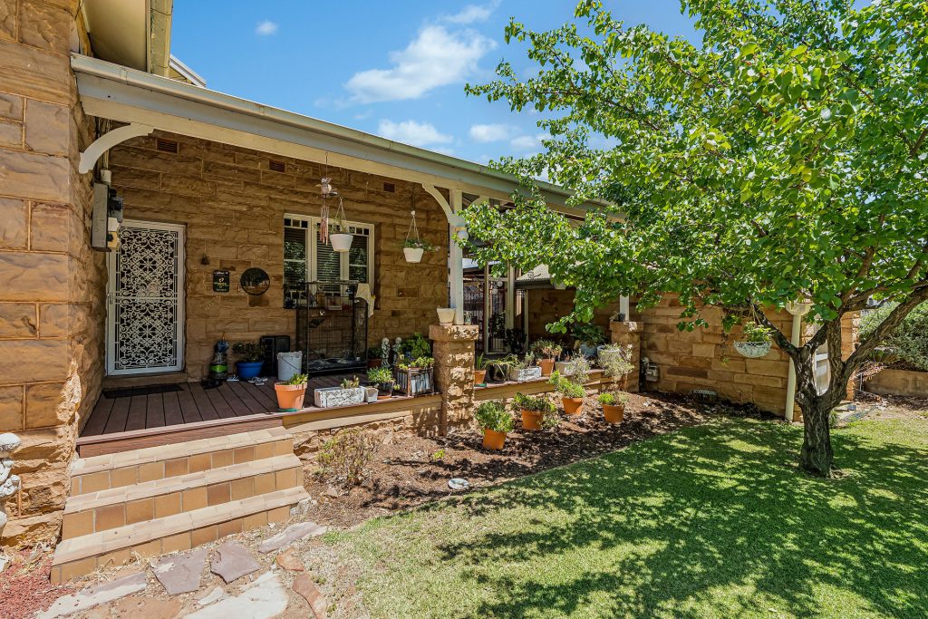 Sold - 74 Larmer Street - New Property in Narrandera - Real Estate by Leisa Williams