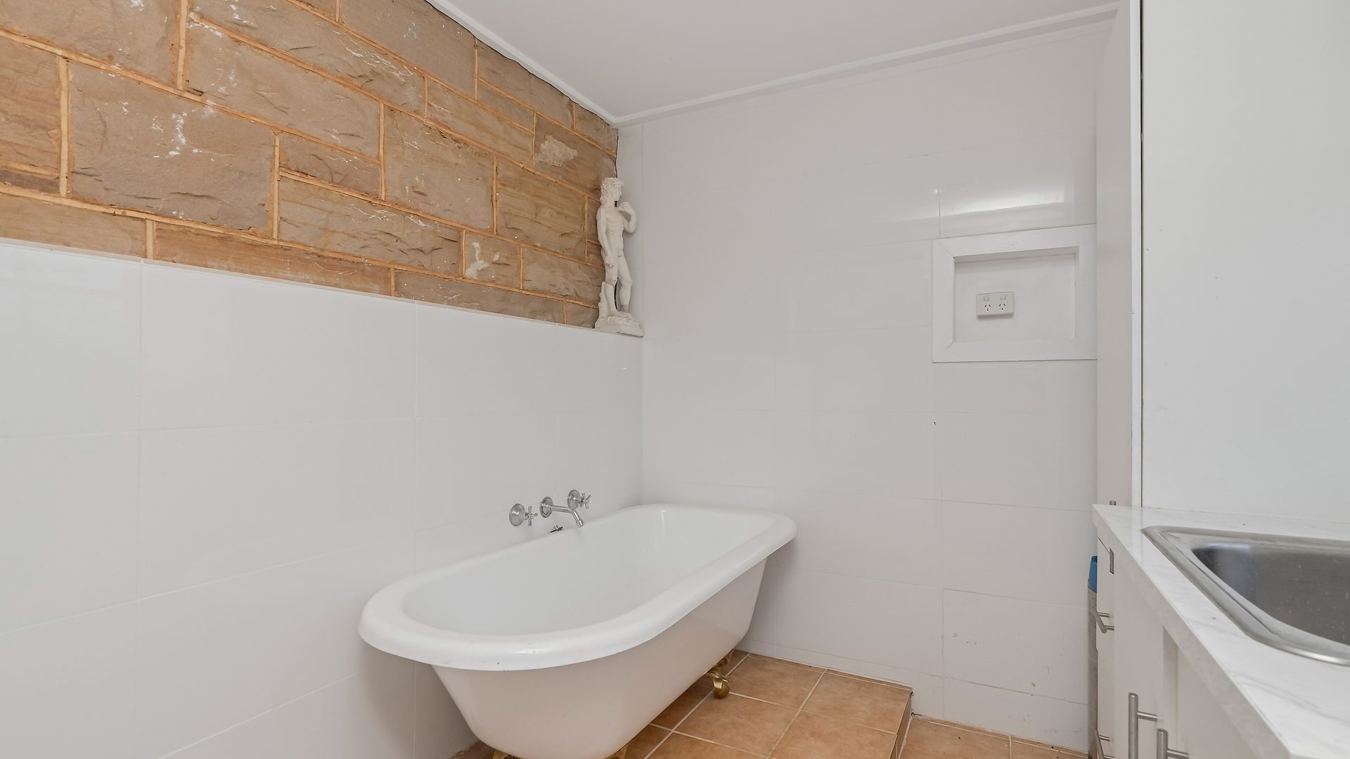 Sold - 74 Larmer Street - New Property in Narrandera - Real Estate by Leisa Williams