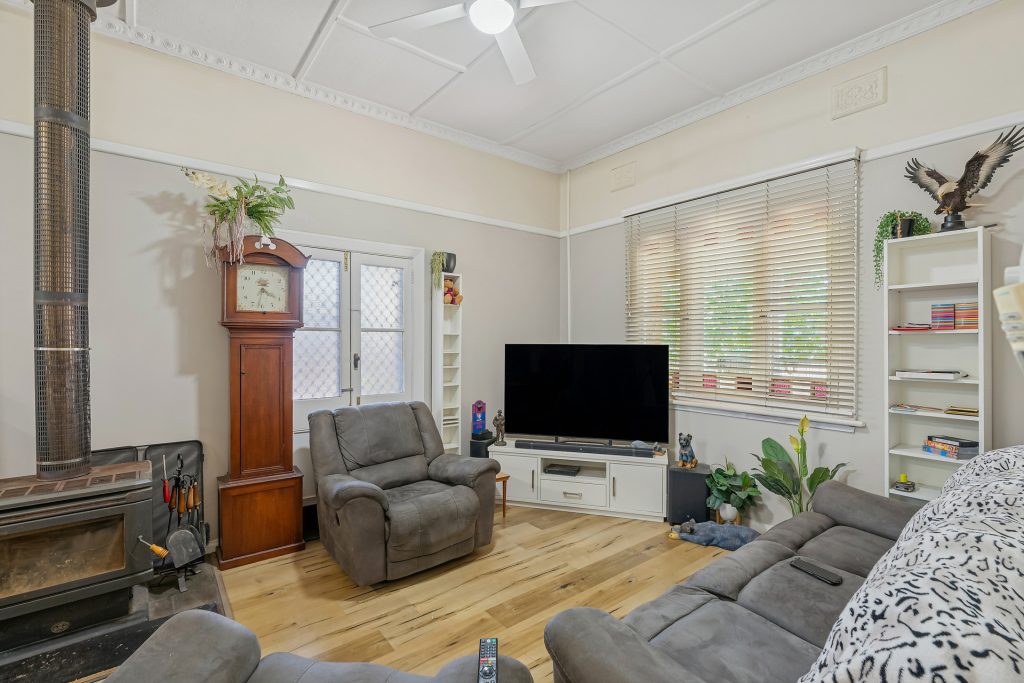Sold - 74 Larmer Street - New Property in Narrandera - Real Estate by Leisa Williams