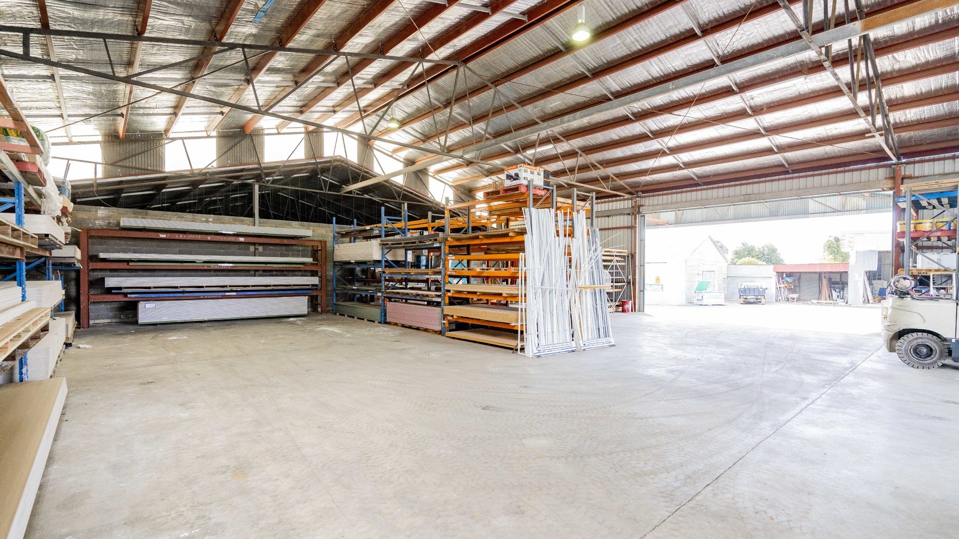 Lease - 50-56 Main Street - New Property in West Wyalong - Real Estate by Nikki Gersbach
