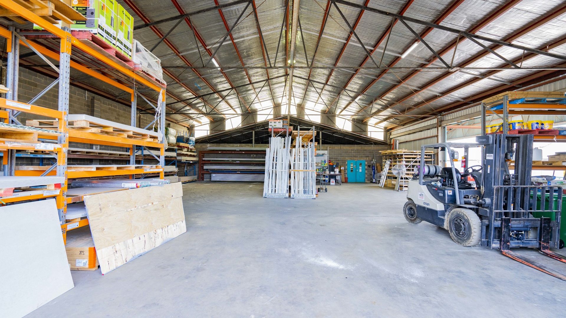 Lease - 50-56 Main Street - New Property in West Wyalong - Real Estate by Nikki Gersbach