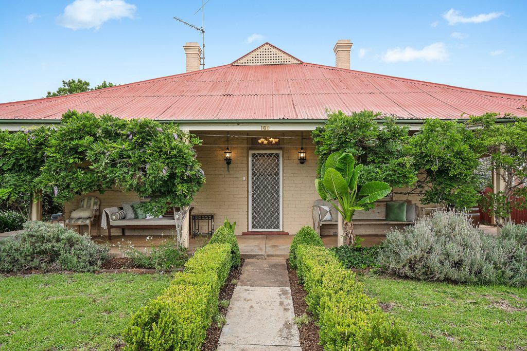 Sold - 160 Twynam Street - New Property in Temora - Real Estate by Lachlan Pellow