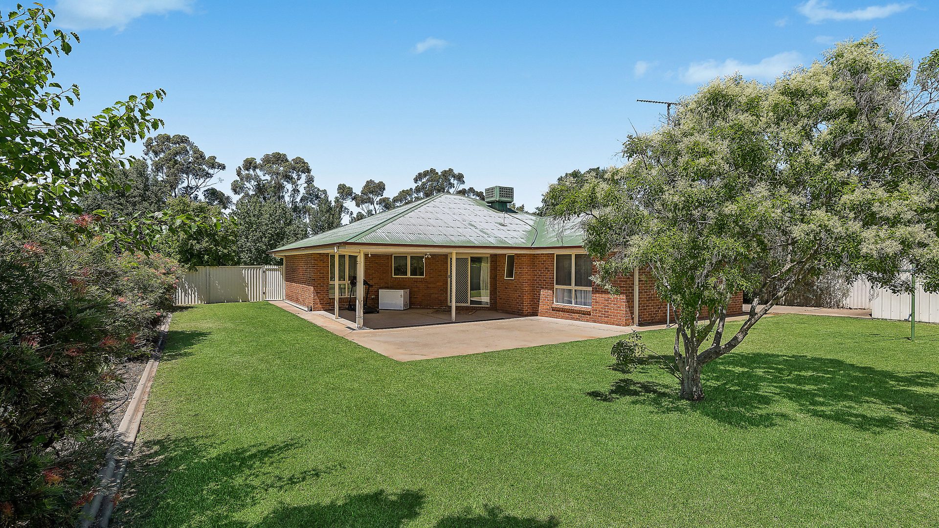 Sold - 16 Bella Vista Drive - New Property in Leeton - Real Estate by Julie Valenzisi