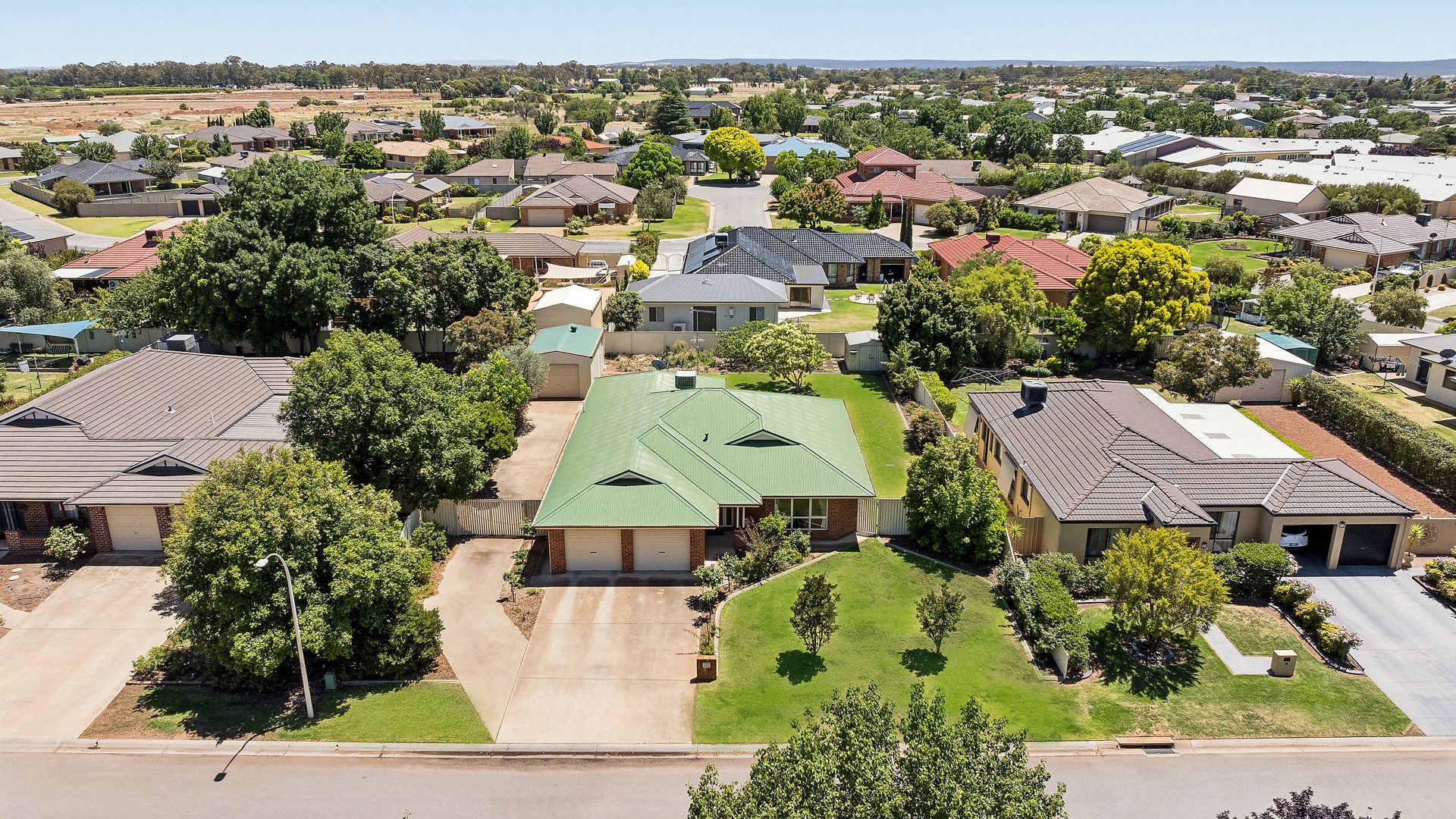 Sold - 16 Bella Vista Drive - New Property in Leeton - Real Estate by Julie Valenzisi