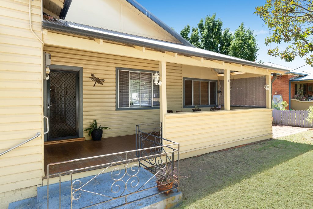 Sold - 12 Jonsen Street - New Property in Narrandera - Real Estate by Leisa Williams