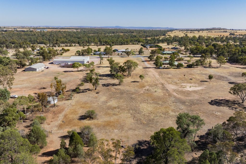 For Sale -  Pine Hill Road - New Property in Narrandera - Real Estate by Leisa Williams
