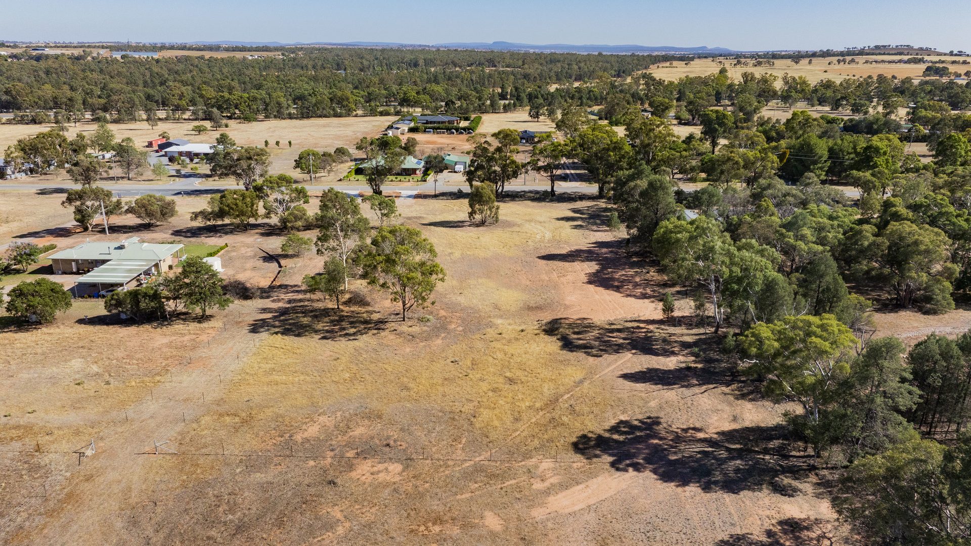 For Sale -  Pine Hill Road - New Property in Narrandera - Real Estate by Leisa Williams