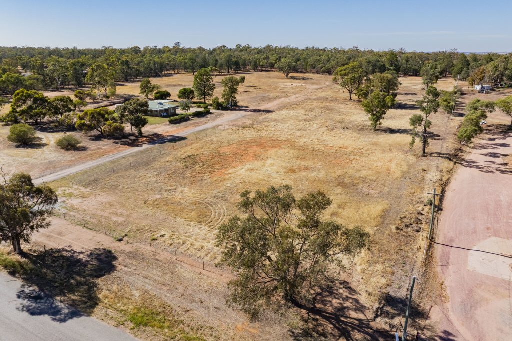 For Sale -  Pine Hill Road - New Property in Narrandera - Real Estate by Leisa Williams