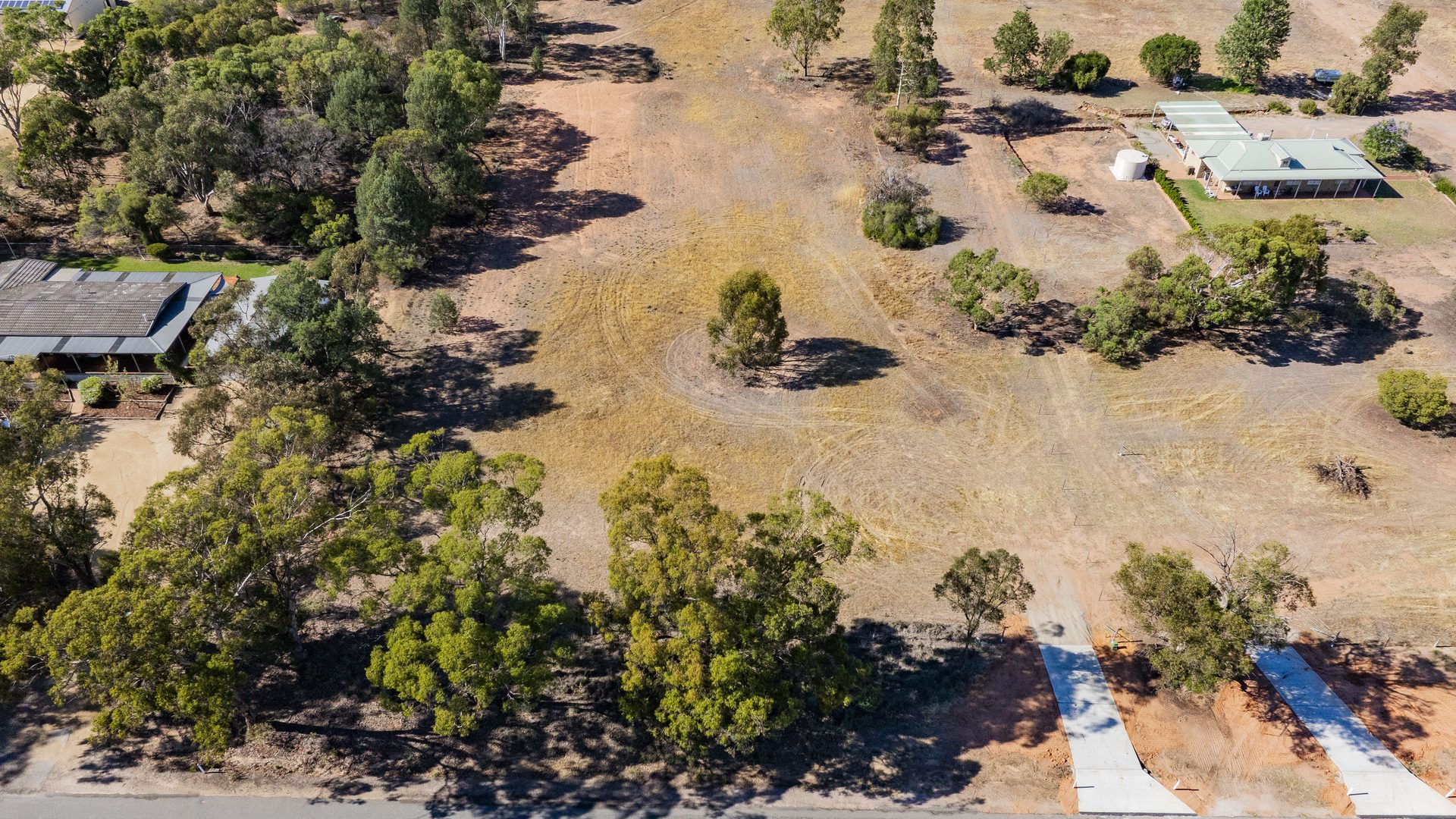 For Sale -  Pine Hill Road - New Property in Narrandera - Real Estate by Leisa Williams