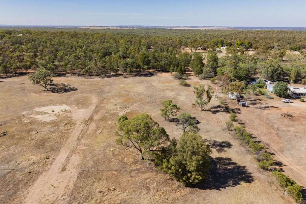 For Sale -  Pine Hill Road - New Property in Narrandera - Real Estate by Leisa Williams