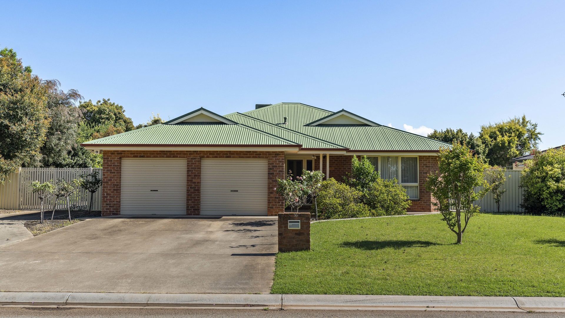 Sold - 16 Bella Vista Drive - New Property in Leeton - Real Estate by Craig Tyrrell