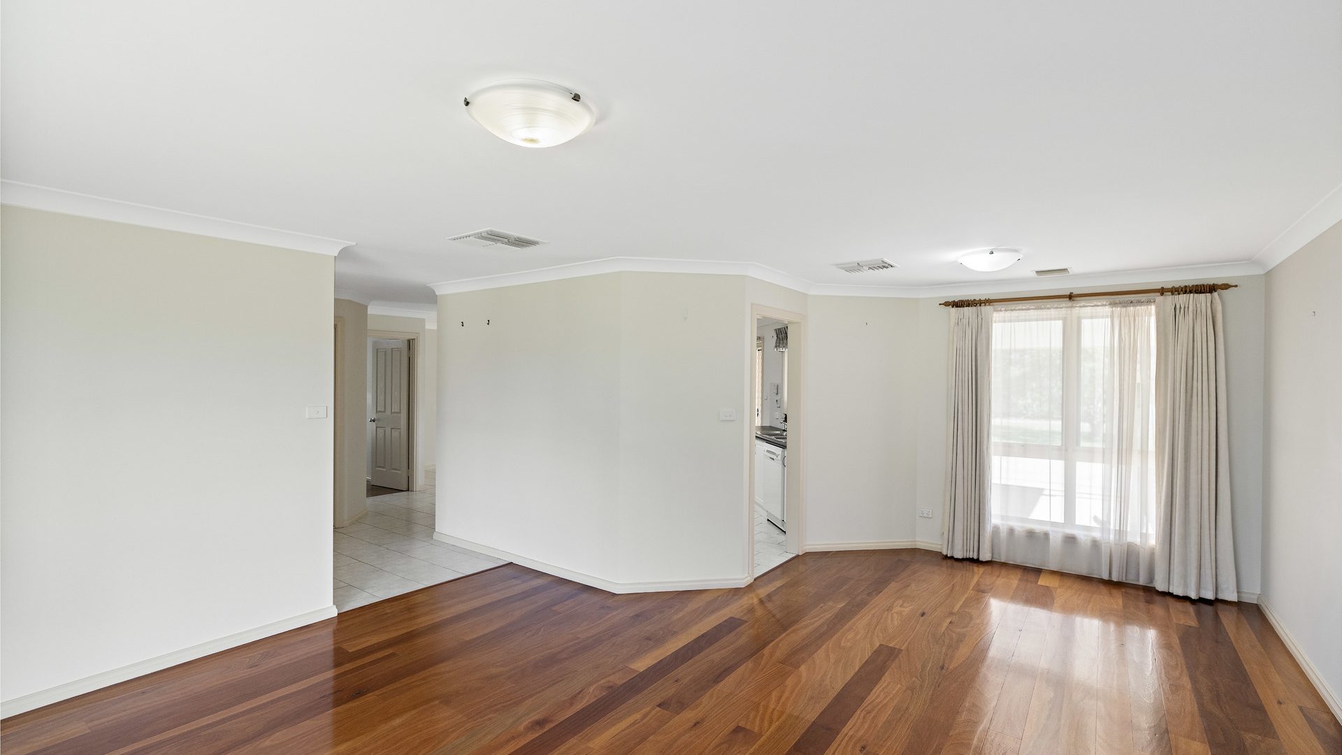 Sold - 16 Bella Vista Drive - New Property in Leeton - Real Estate by Craig Tyrrell