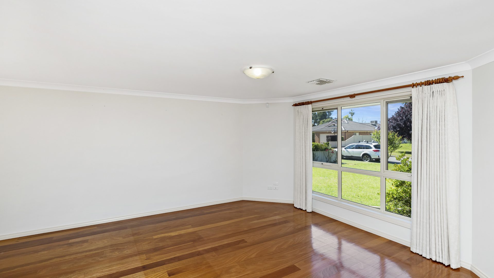 Sold - 16 Bella Vista Drive - New Property in Leeton - Real Estate by Craig Tyrrell