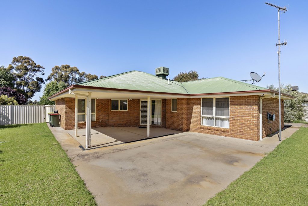 Sold - 16 Bella Vista Drive - New Property in Leeton - Real Estate by Craig Tyrrell