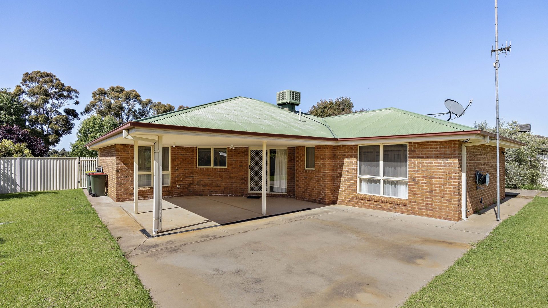 Sold - 16 Bella Vista Drive - New Property in Leeton - Real Estate by Craig Tyrrell