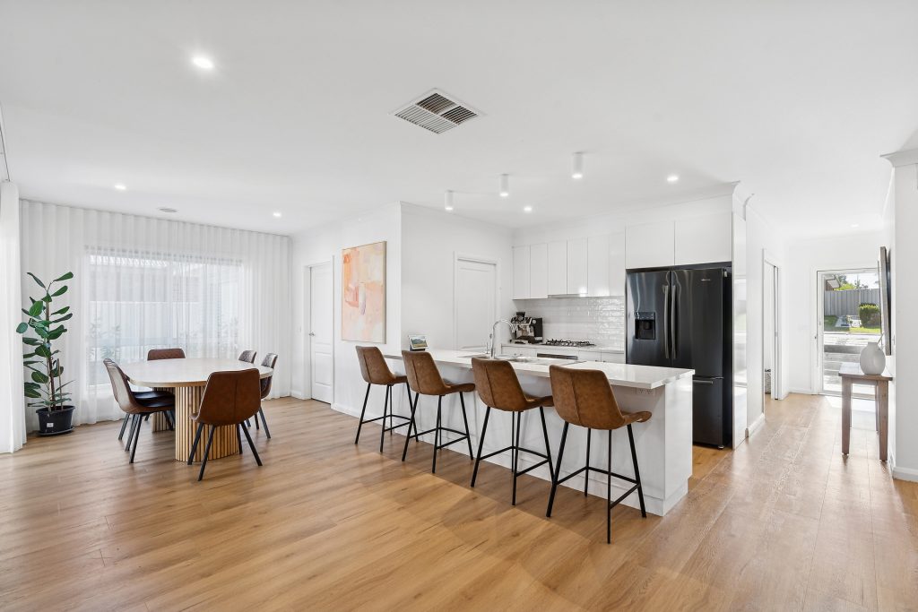 Sold - 50 Paradise Drive - New Property in Gobbagombalin - Real Estate by Mohammad Rahimi