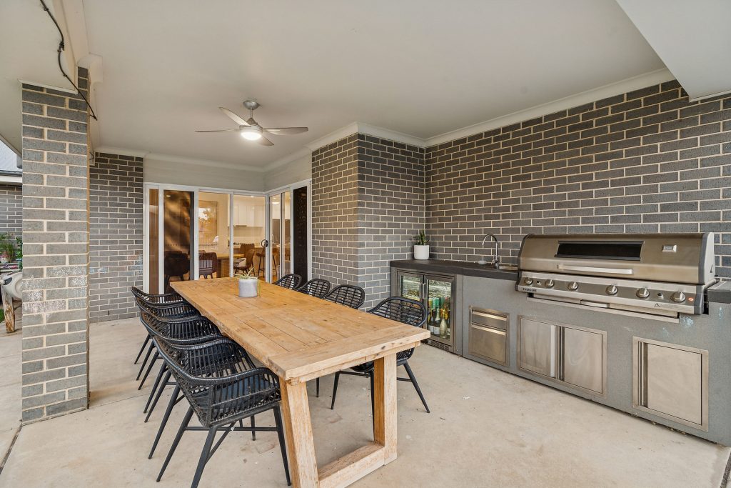 Sold - 50 Paradise Drive - New Property in Gobbagombalin - Real Estate by Mohammad Rahimi