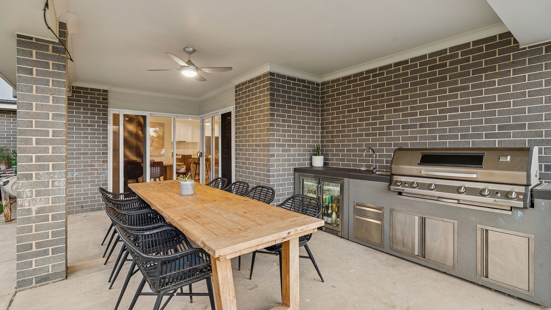 Sold - 50 Paradise Drive - New Property in Gobbagombalin - Real Estate by Mohammad Rahimi