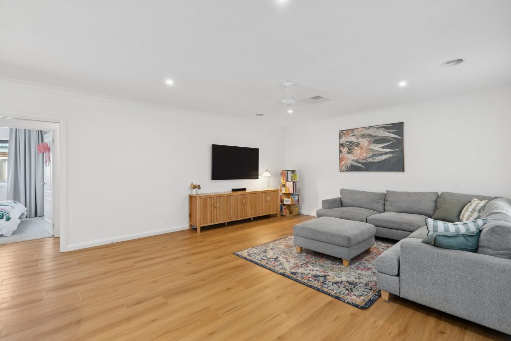 Sold - 50 Paradise Drive - New Property in Gobbagombalin - Real Estate by Mohammad Rahimi