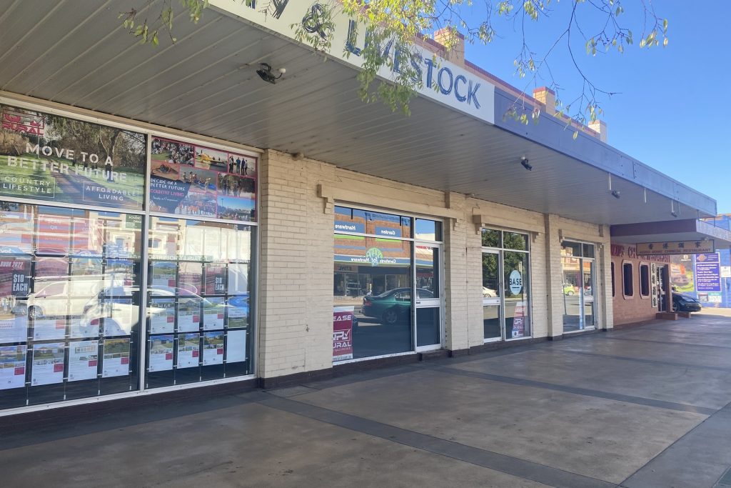Lease - 3/131 Hoskins Street - New Property in Temora - Real Estate by Nikki Gersbach