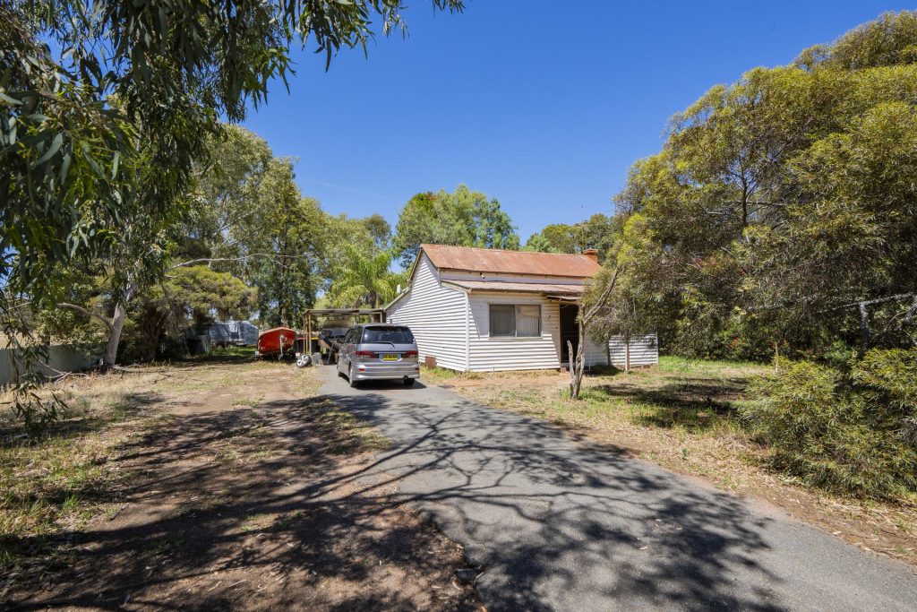 Sold - 18 Corbie Hill Road - New Property in Leeton - Real Estate by Julie Valenzisi