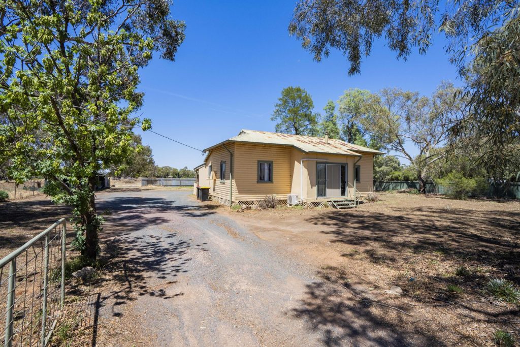 Sold - 18 Corbie Hill Road - New Property in Leeton - Real Estate by Julie Valenzisi