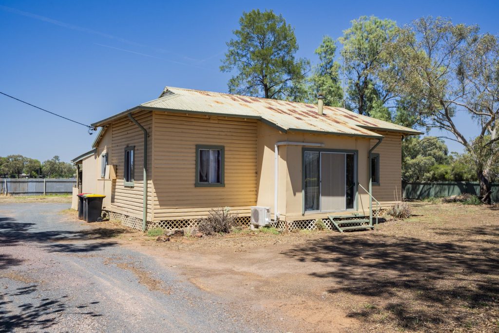 Sold - 18 Corbie Hill Road - New Property in Leeton - Real Estate by Julie Valenzisi