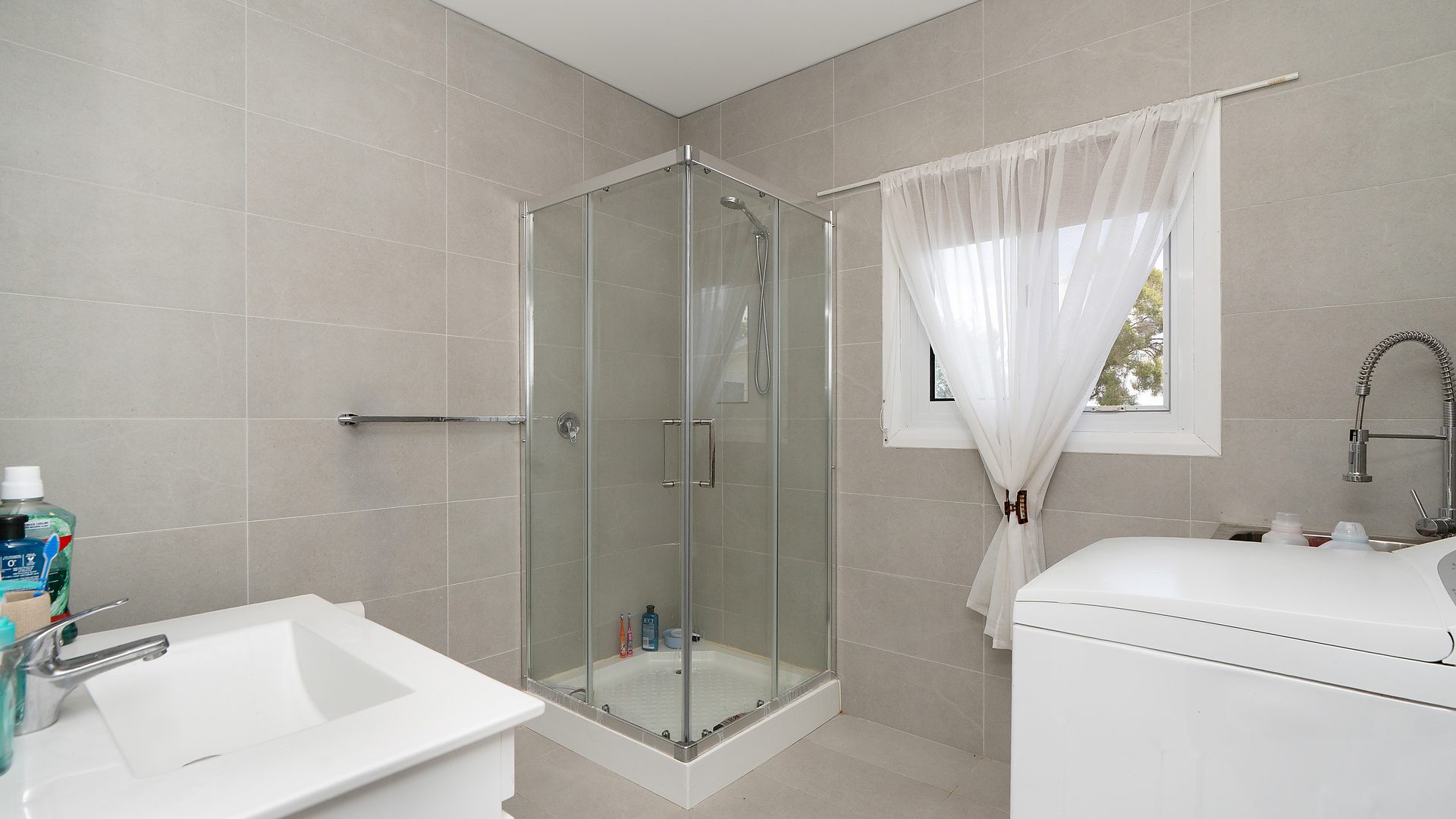 Sold - 4 Camellia Drive - New Property in Narrandera - Real Estate by Leisa Williams
