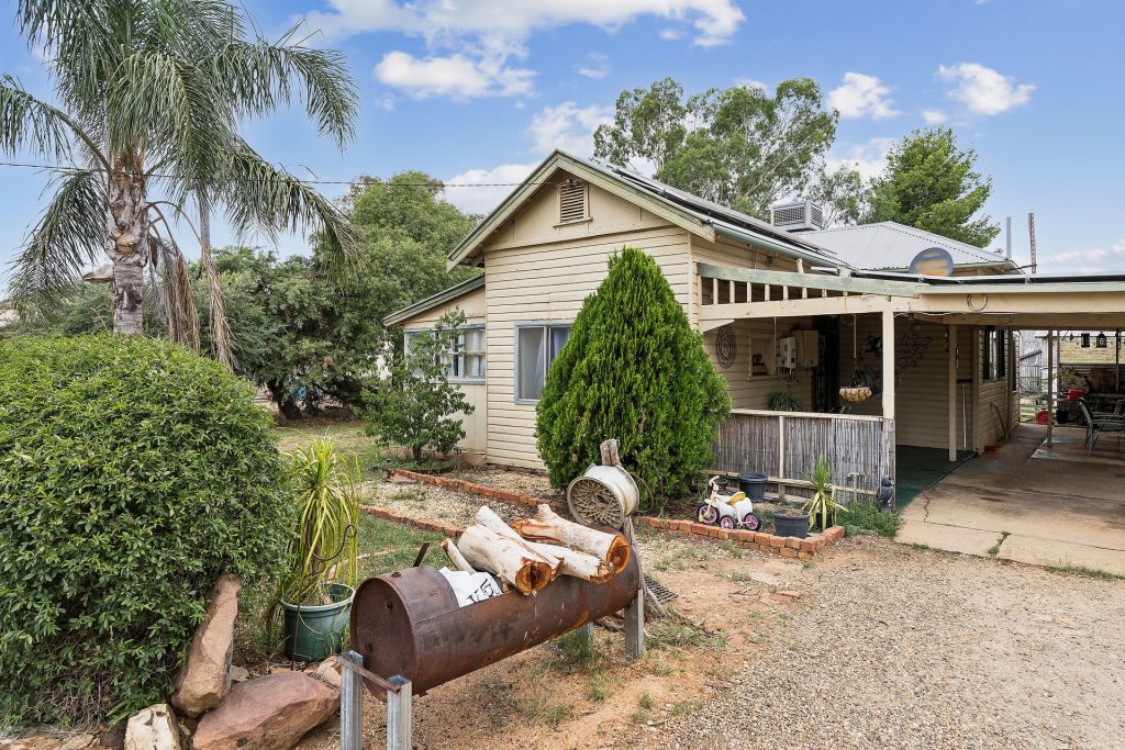 Sold - 206-214 Green Street - New Property in Lockhart - Real Estate by Andrew Pellow