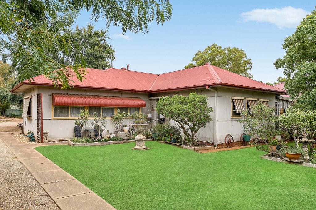 220 Austral Street, Temora