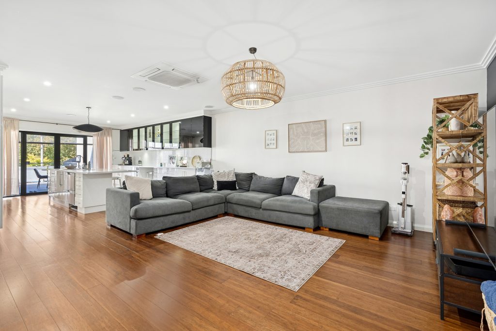 80 Pine Avenue, Leeton