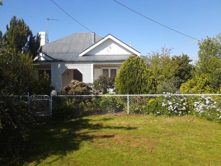 45 Robertson Street, Barmedman