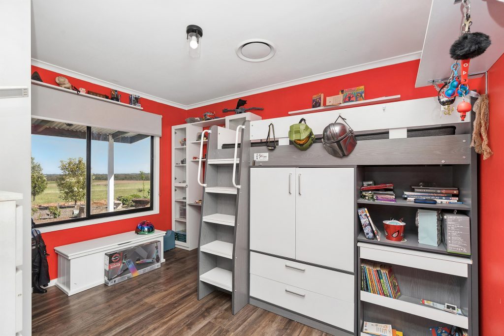 For Sale - 165 Red Hill Road - New Property in Narrandera - Real Estate by Leisa Williams