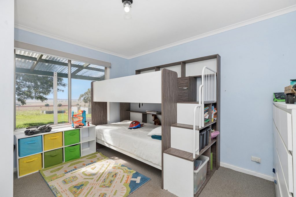 For Sale - 165 Red Hill Road - New Property in Narrandera - Real Estate by Leisa Williams