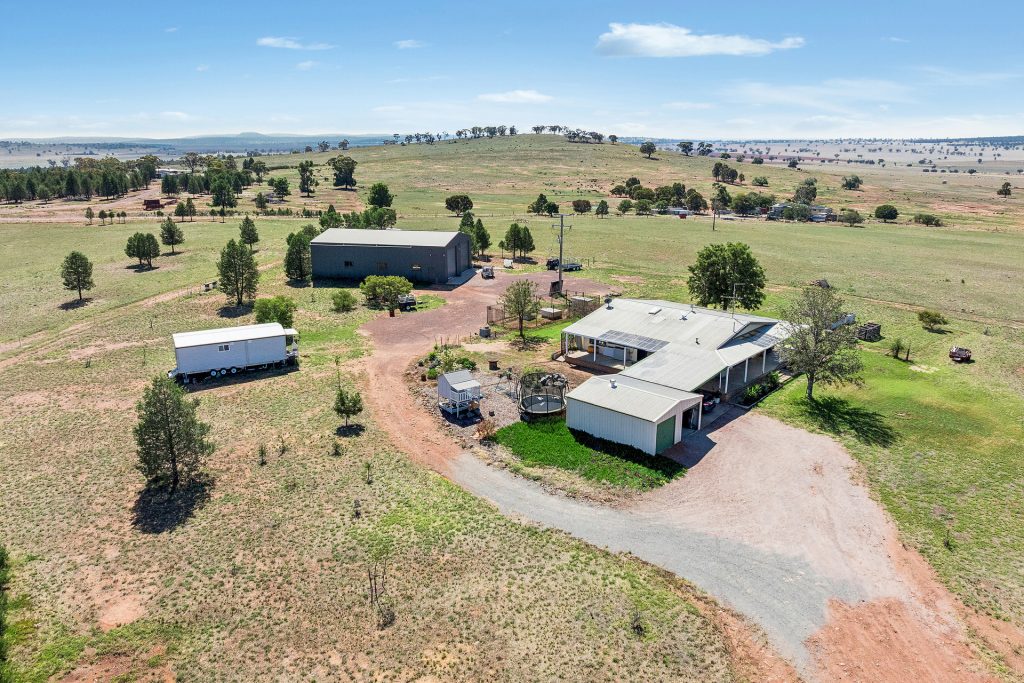 165 Red Hill Road, Narrandera
