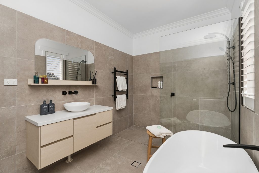 Sold - 56 Crown Street - New Property in Cootamundra - Real Estate by  