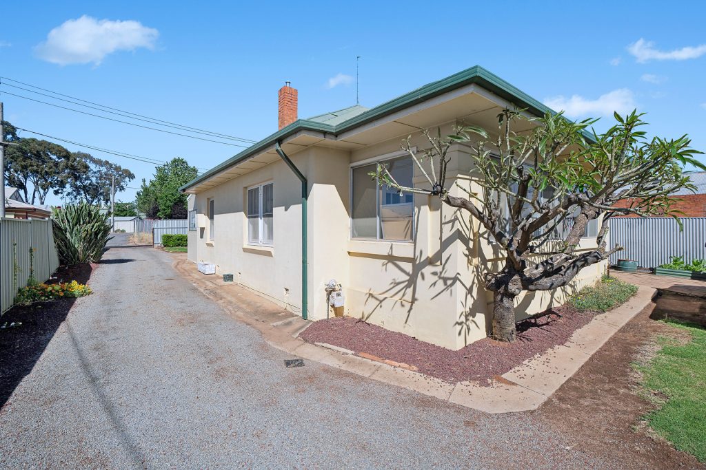 Sold - 58-60 Kurrajong Avenue - New Property in Leeton - Real Estate by Andrew Pellow