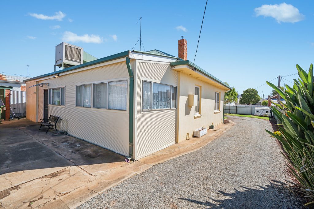 Sold - 58-60 Kurrajong Avenue - New Property in Leeton - Real Estate by Andrew Pellow