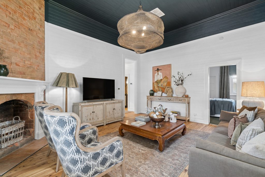 For Sale - 82 Adams Street - New Property in Narrandera - Real Estate by Leisa Williams