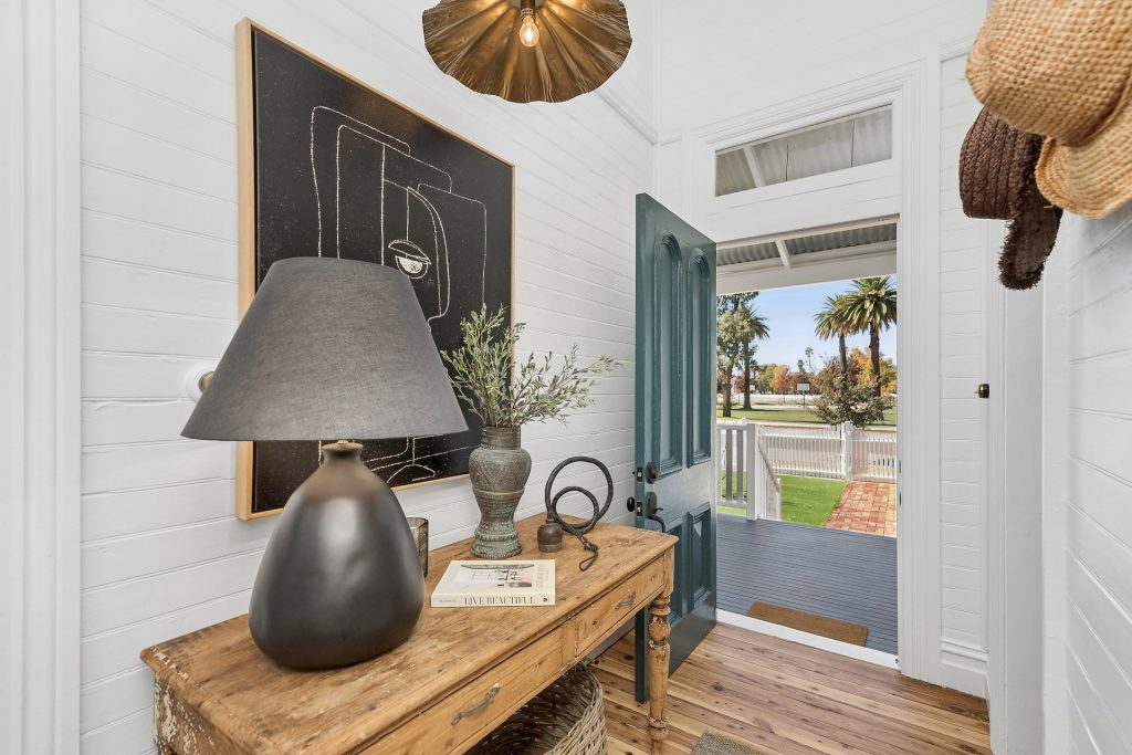 For Sale - 82 Adams Street - New Property in Narrandera - Real Estate by Leisa Williams