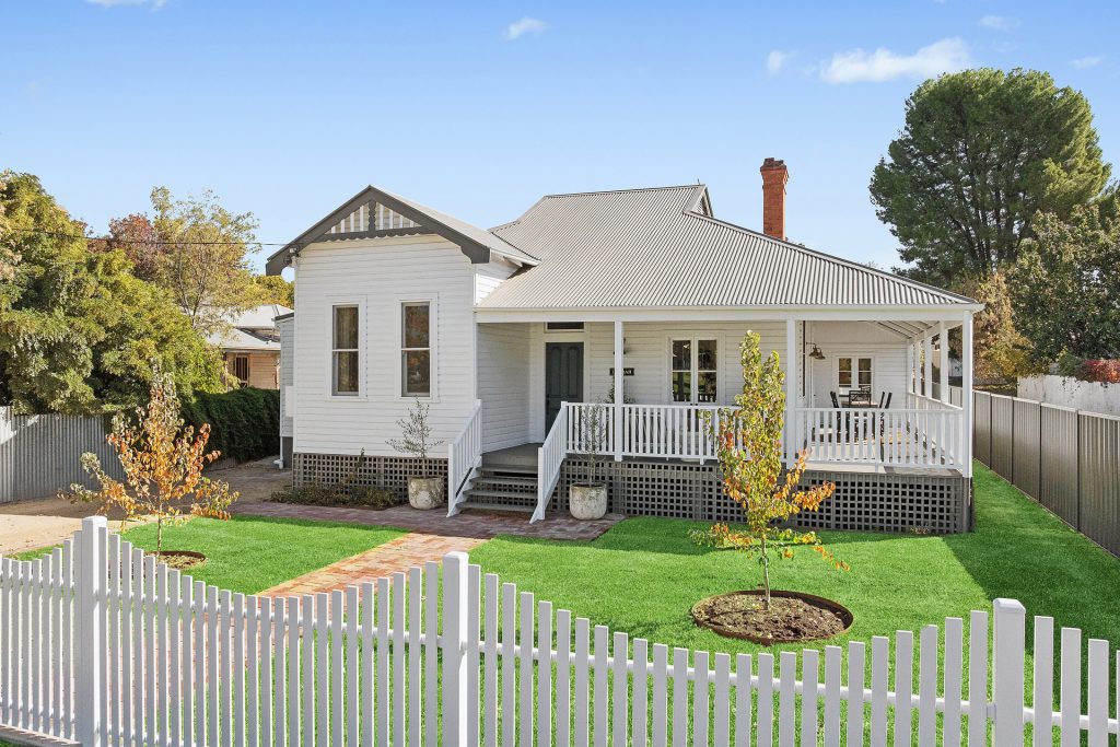 For Sale - 82 Adams Street - New Property in Narrandera - Real Estate by Leisa Williams