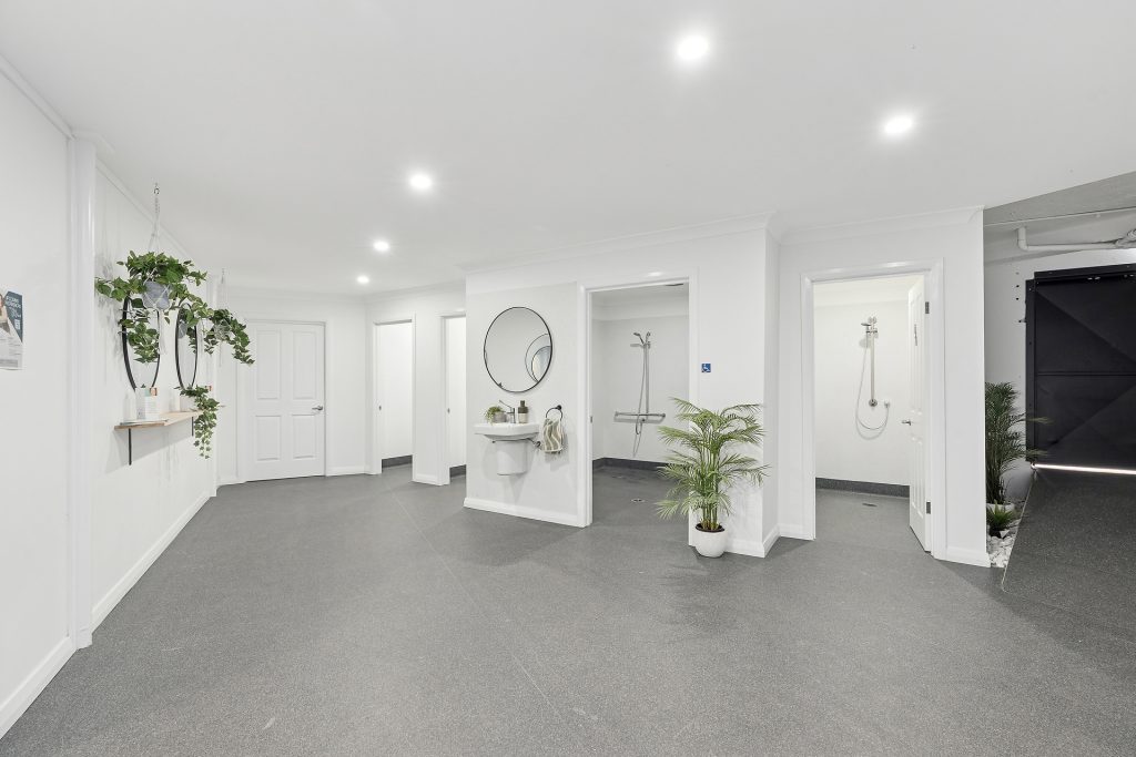 Lease - 98-102 Pine Avenue - New Property in Leeton - Real Estate by Sandra Mathieson
