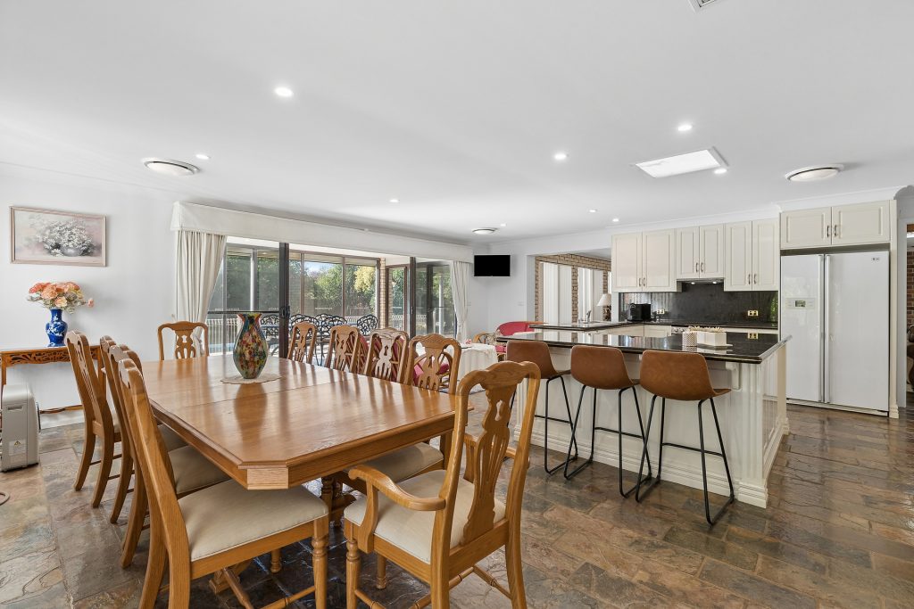 For Sale - 87 Yanco Avenue - New Property in Leeton - Real Estate by Julie Valenzisi
